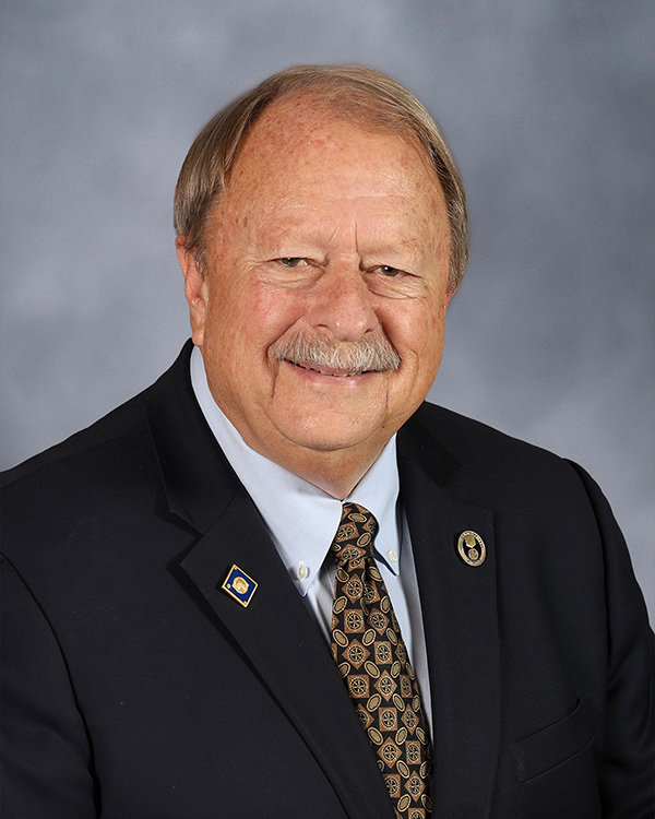 Larry Barr District Lieutenant Governor
